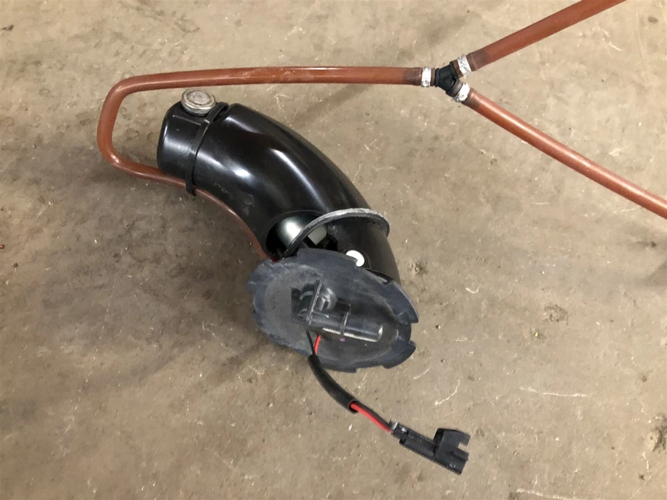 Yamaha SR Viper XTX LTX STX RTX 14 15 16 17 18 19 20-24 OEM Bomba de combustible Gas Transmisor Foto 2 de 3