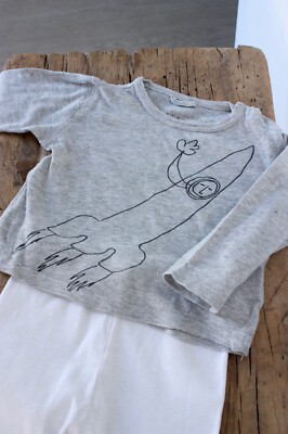 STELLA MCCARTNEY Shirt grau smallable & PETIT BATEAU Hose weiss Gr.: 68  6m 