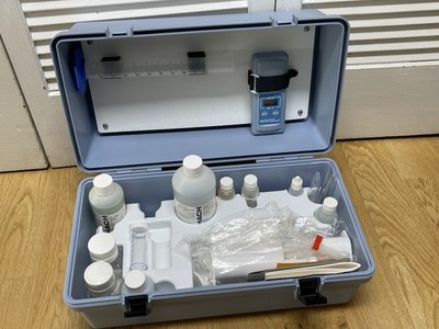 Hach 46700-21 LeadTrak Pocket Colorimeter W/ Reagent Set