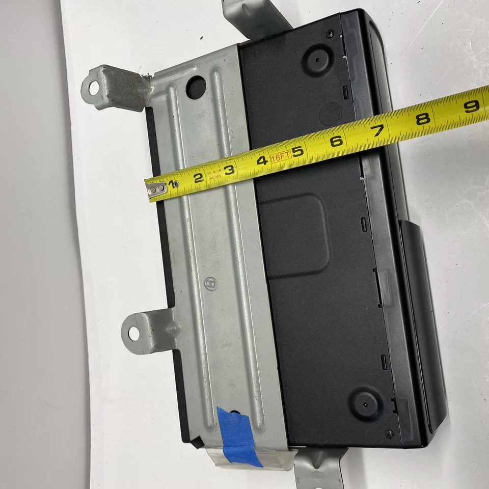 10 Disc Car CD Changer 2004 Jeep Grand Cherokee p/n P56042129A1 - Image 4 of 4