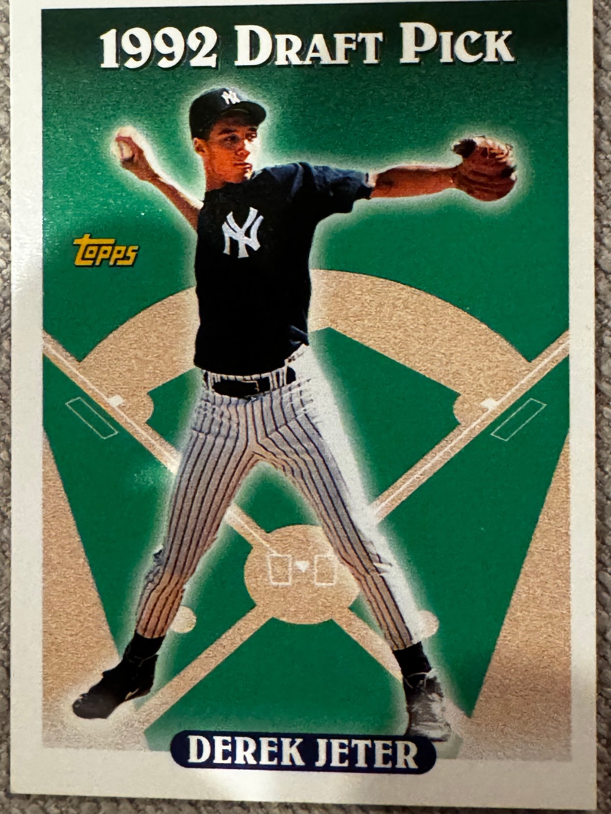 Topps 1993 Topps Derek Jeter New York Yankees #98 1992 Draft Pick (RC)