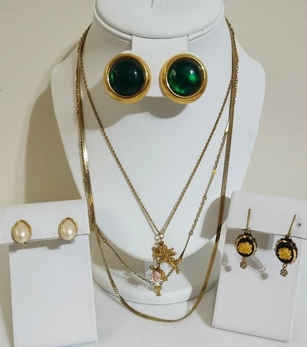 Vintage to Now Designer Costume Jewelry Lot de la Renta KK Les Bernard & More