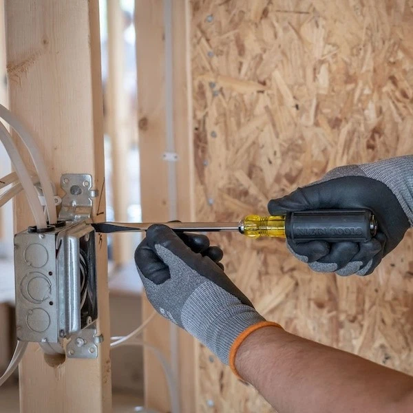 Klein Tools 600-6 General Purpose Slotted Screwdriver 5/16 In Square - Image 2 of 4