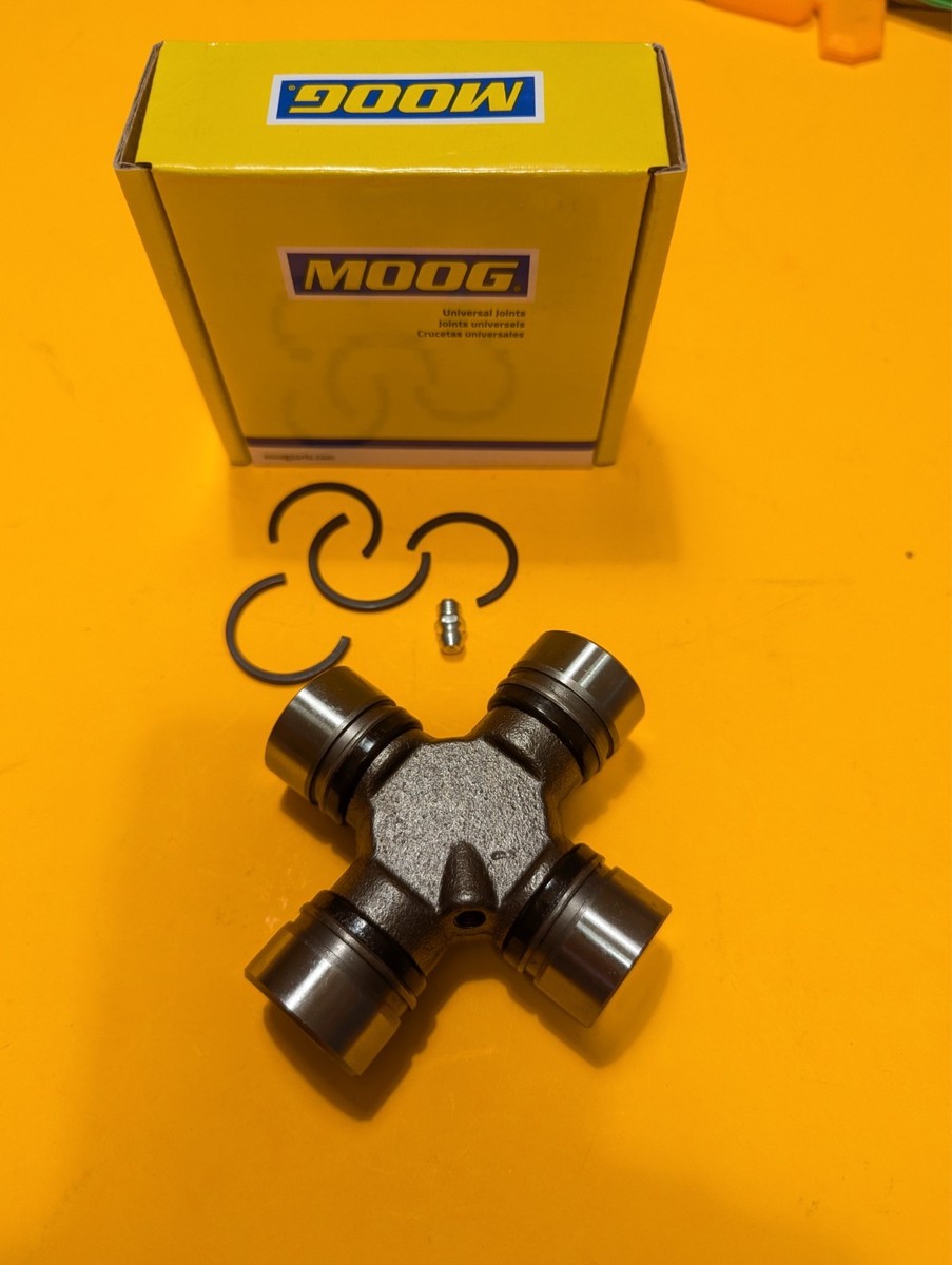 Mopar Mismatch Universal Joint 8¼ 8¾ 9¼ 340 440 383 360 Plymouth