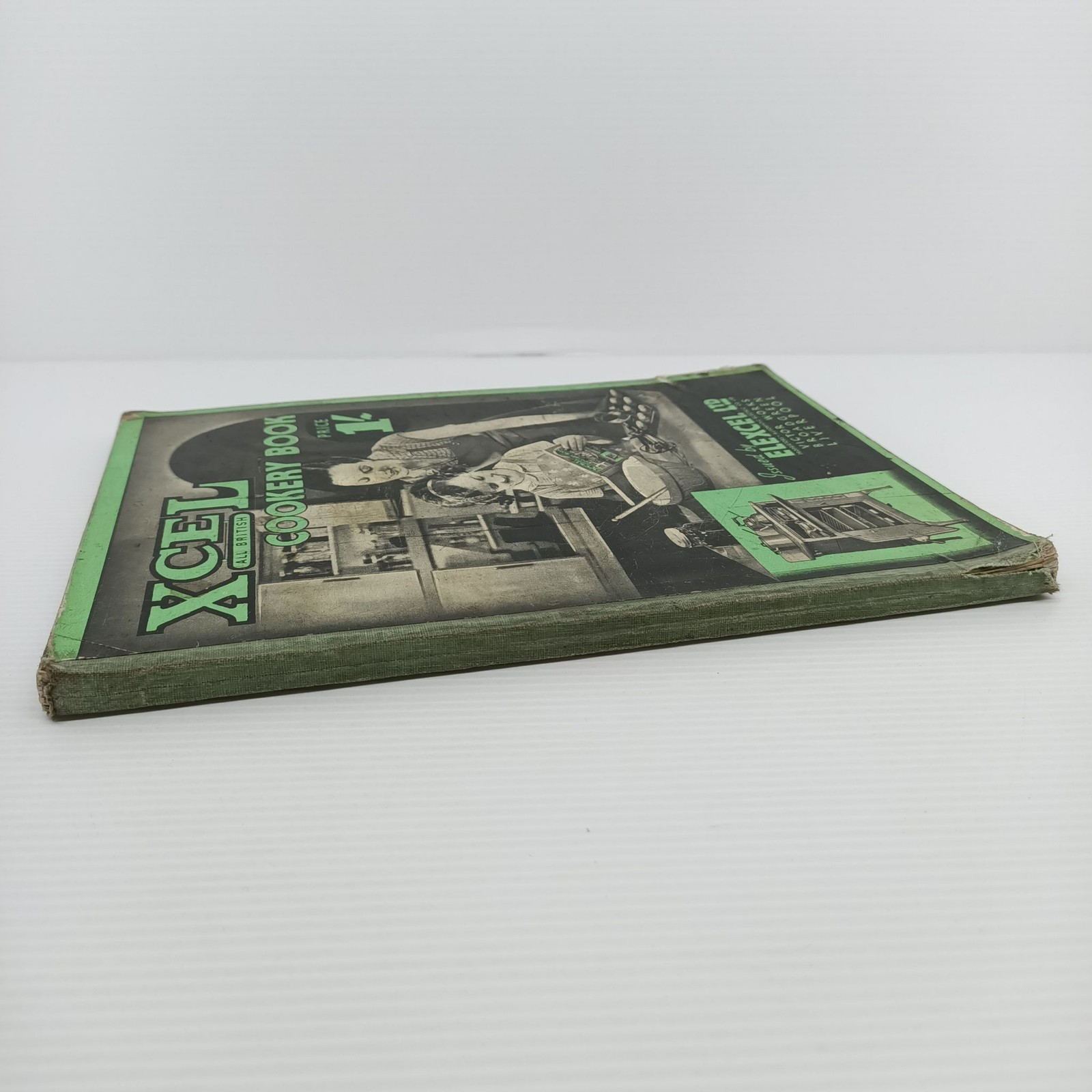 Xcel Cookery Book Elexcel Ltd Softcover Vintage c40/50 Illustrated Foxing & Wear image 3