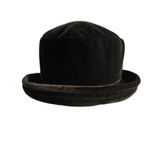 Betmar New York Black Velvet Cloche Hat Made USA Vintage Style Women  s