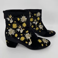 Metaphor Velvet Embroidered Ankle Boots Womens Size 7 Black Floral Boho Festival