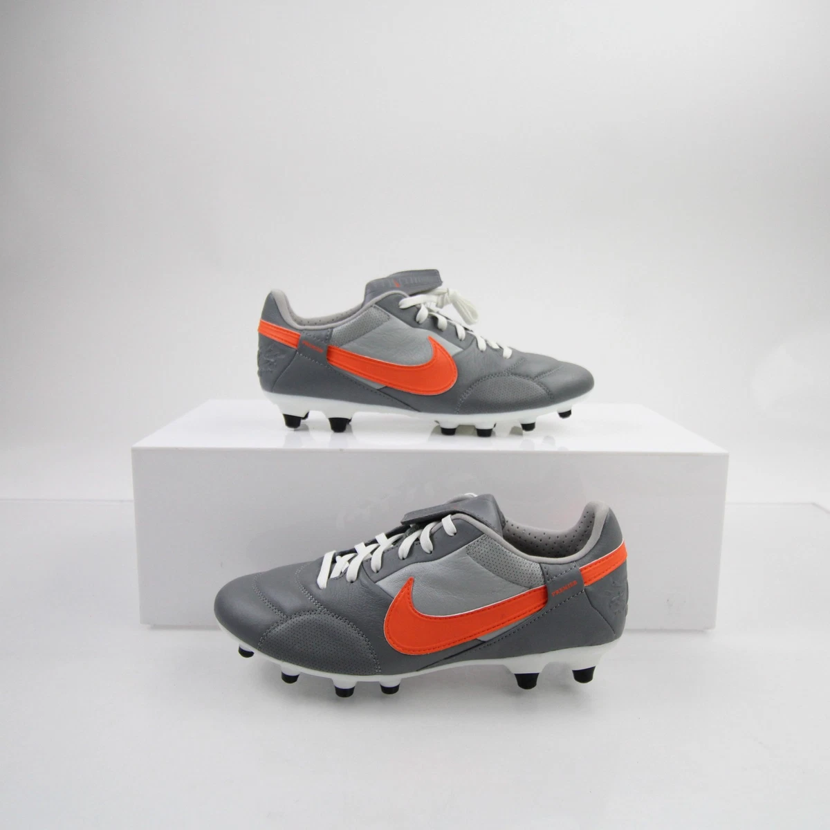 5.5 US Soccer Cleats for Men for sale | eBay display picture 1