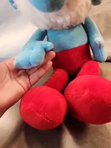 Papa Smurf from the movie the lost village 20 inches plush - Picture 4 of 15