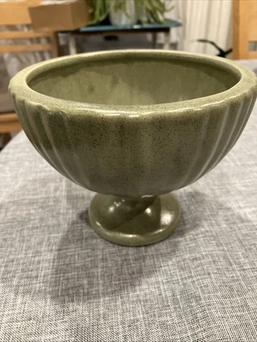 Haeger Pottery Green Speckled Footed Pedestal Planter USA