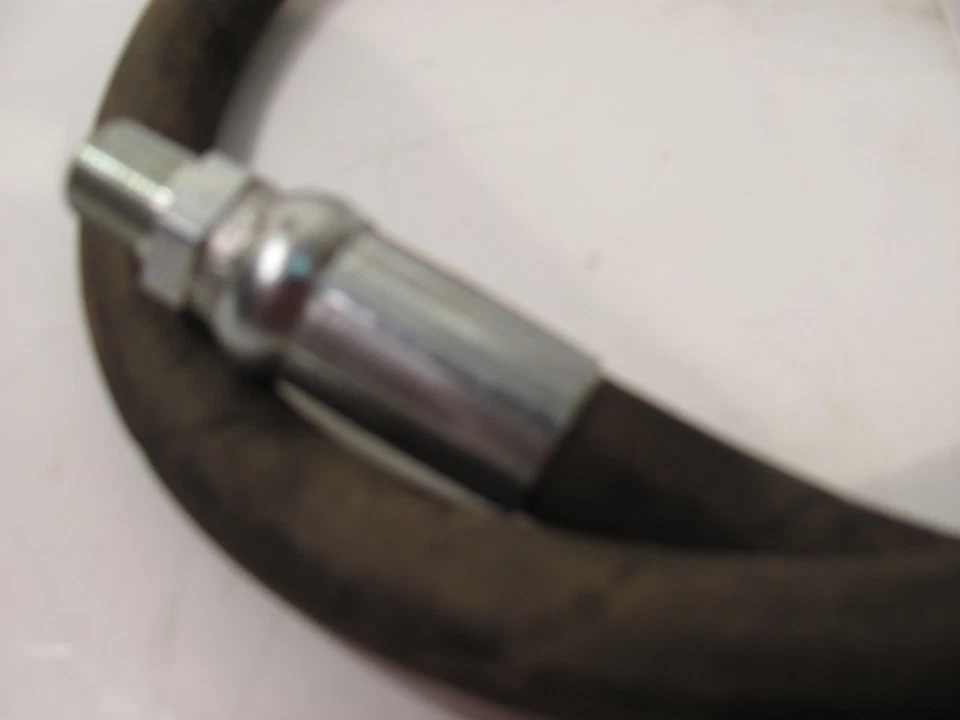 DAYCO   38 &3/4 " overall 3/8 " HIGH PRESSURE HOSE 1/4 " npt  ends 4000 # psi  - Image 2 of 2