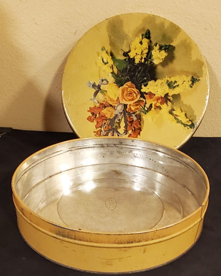 Vintage Canco Tin / Bunte Brothers Floral Arrangement Candy Tin Chicago