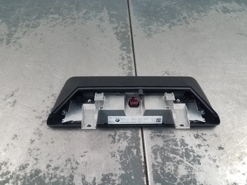 BMW M5 F90 2018 navegación/pantalla de información #2469 Foto 3 de 4