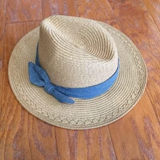 Sun N Sand Woman Beige Straw Shade Hat SPF 50 Protection Blue Denim Band Adjusts