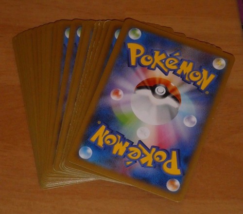 LOT OF 10 JAPANESE U C JAPANESE DOUBLE POKEMON CARDS VERY SMALL PRICE 