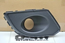 2011-2015 Lincoln MKX RH Passenger Side Fog Light Lamp Bezel Cover Ebony new OEM