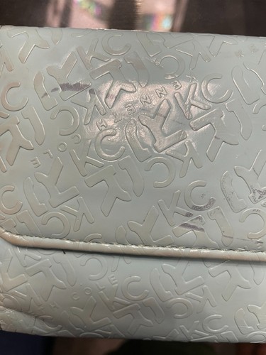 Kenneth Cole Reaction Teal Wallet - Picture 3 of 3