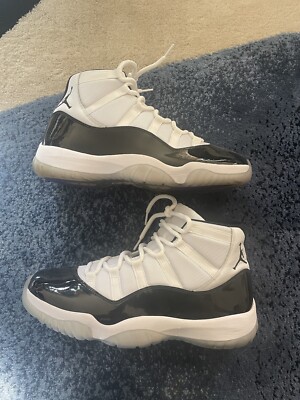 Size 12 - Nike Air Jordan 11 Retro Concord 2018 378037-100 VNDS