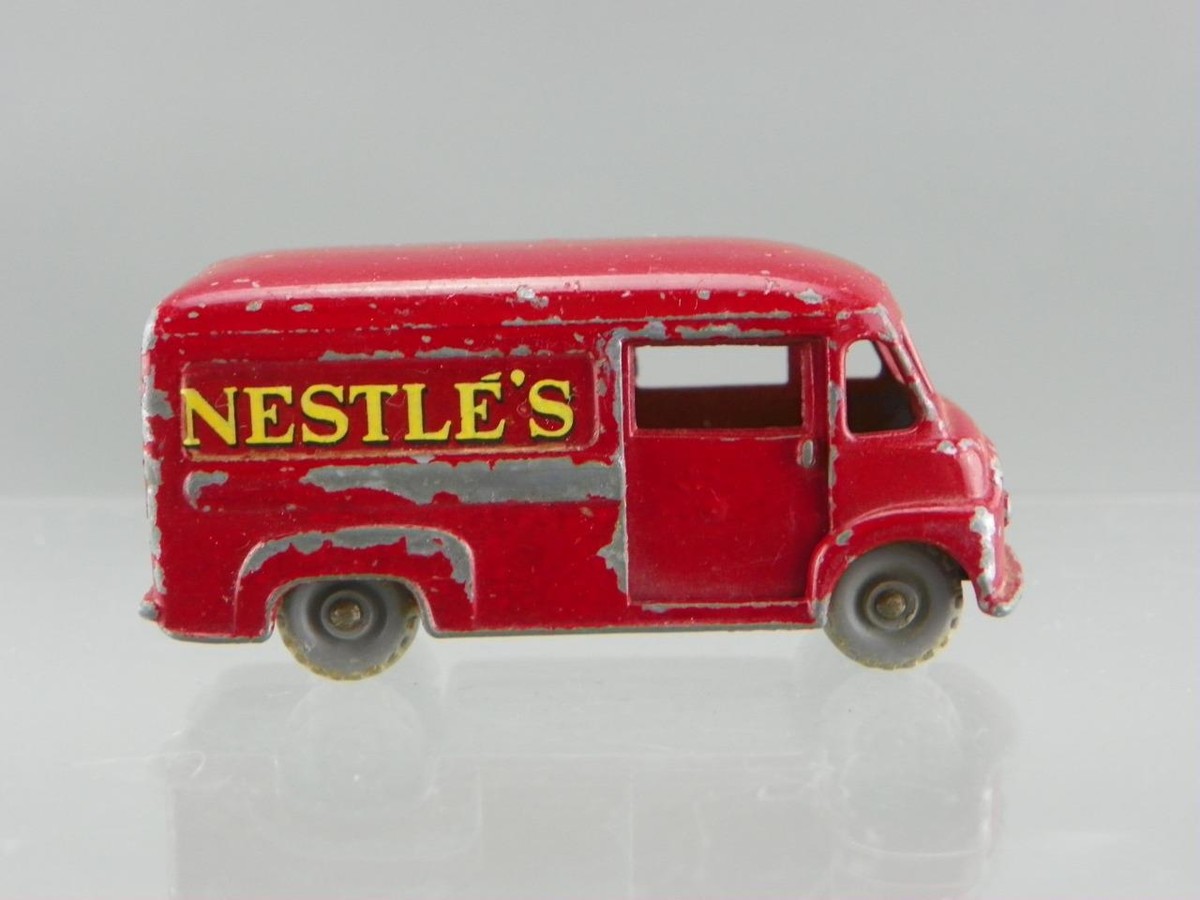 Vintage 1959 Matchbox Lesney 69A Diecast Nestle's Commer 30 CWT