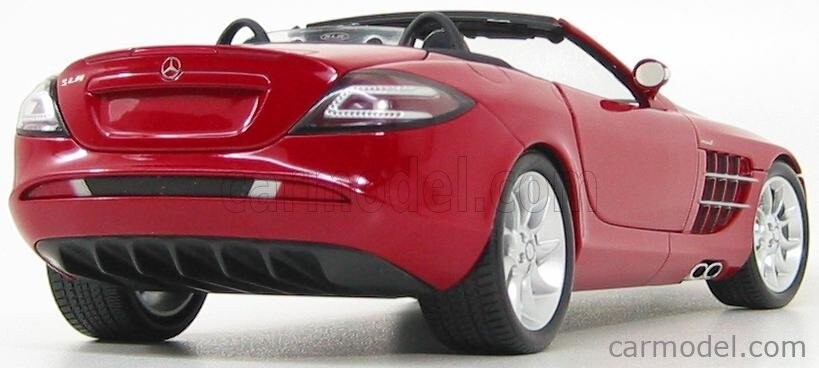 Minichamps 2007 SLR McLAREN ROADSTER RED 1:18*Long Sold Out