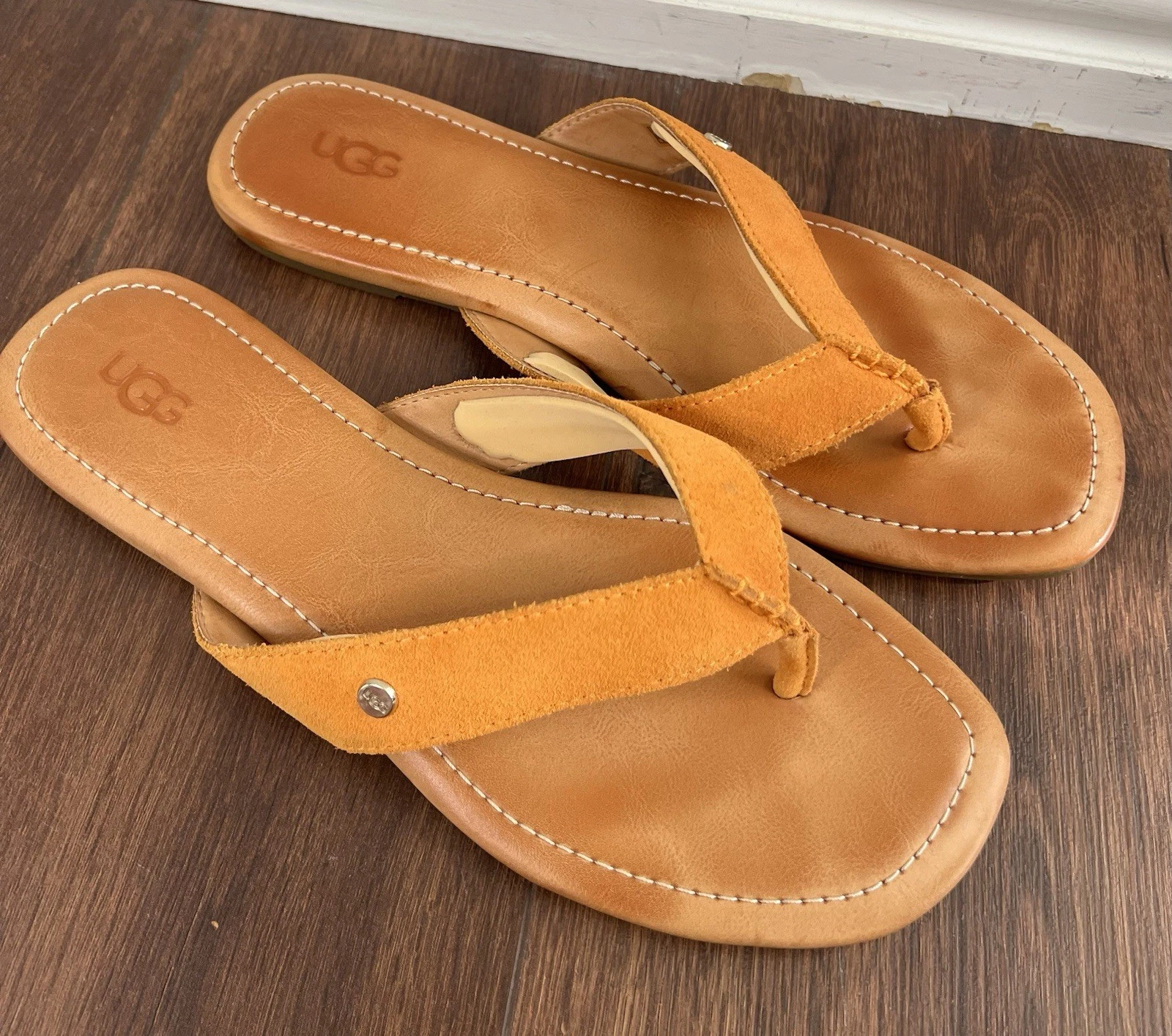 Sandali infradito UGG donna Tuolumme pelle scamosciata mandarino tanga taglia 9
