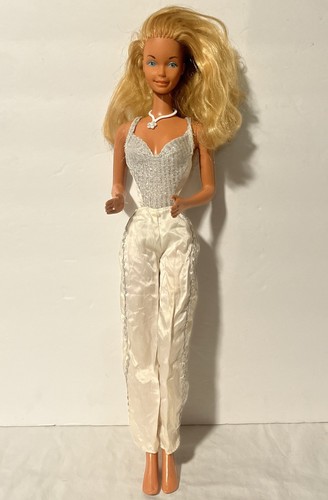 SUPERSIZE BARBIE 1976 Necklace Ring Clothes Mattel FLAWS