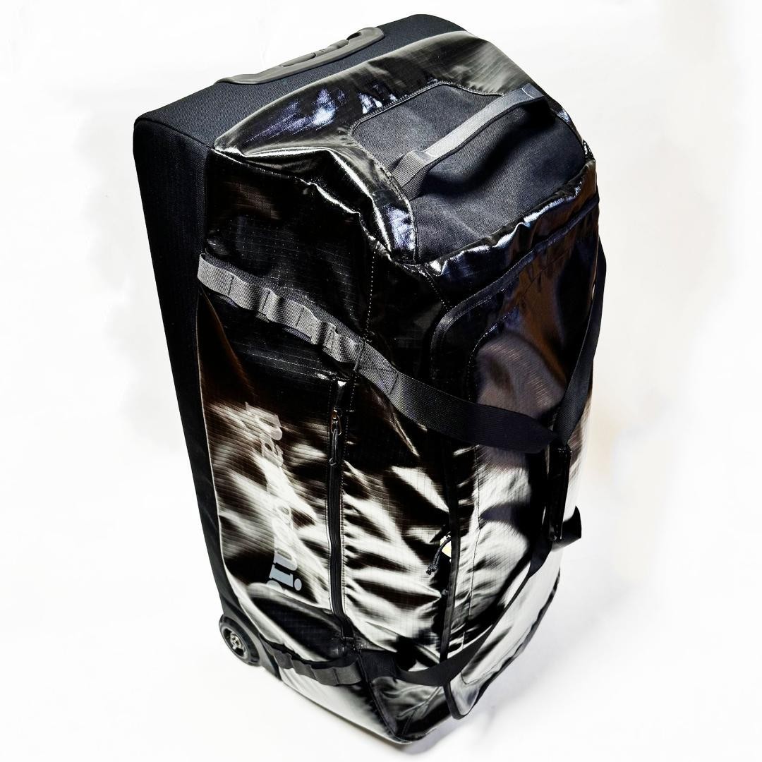 Patagonia Black Hole Wheeled Duffel Bag 100L Large Durable Travel Bag thumbnail 6