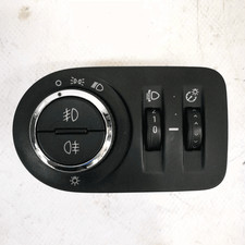 13310331 Nebelscheinwerferschalter  OPEL CORSA VAN 1.3 CDTI FAP Ber 3p/d/1248cc