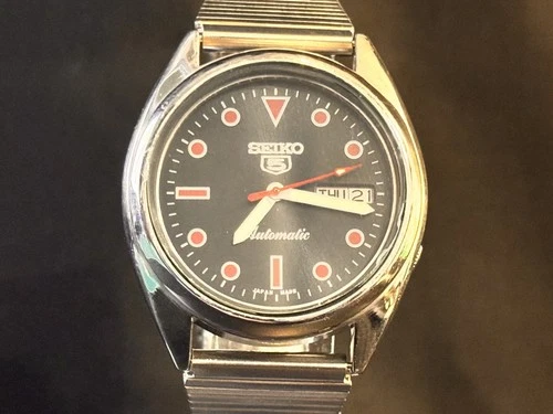 Vintage SEIKO 5 7009-8960 automatic watch. Ref:089