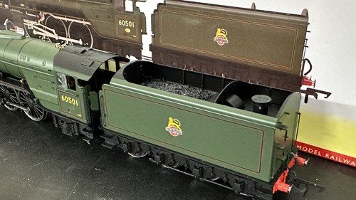 Hornby R3830 Spur O BR grün 4-6-2 A2/2 60501 Lokomotive "Cock o the North" in Schachtel - Bild 4 von 12