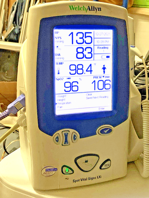 #ad Welch Allyn 45NT0 Spot Vital Signs LXi 45NTO SpO2 NIBP Temp w Accessories $374.95