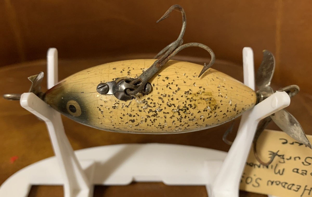 Heddon Wounded Minnow SOS 2 3/4” 1937-45 Vintage Lure | eBay Heddon Wounded Minnow SOS 2 3/4” 1937-45 Vintage Lure | eBay