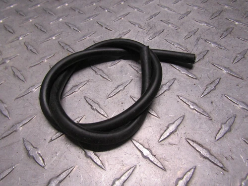 HOSE, BREATHER (L:600) | B,C; 4x7x330