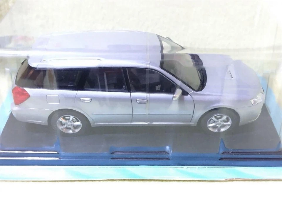 Subaru Legacy Touring Wagon 2003 1:24 Die-cast - Hachette Japanese Cars No.60 - Image 4 of 4