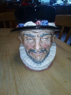 Royal Doulton große Figur Toby Krug Beefeater D6206 Vintage Sammlerstück 1946