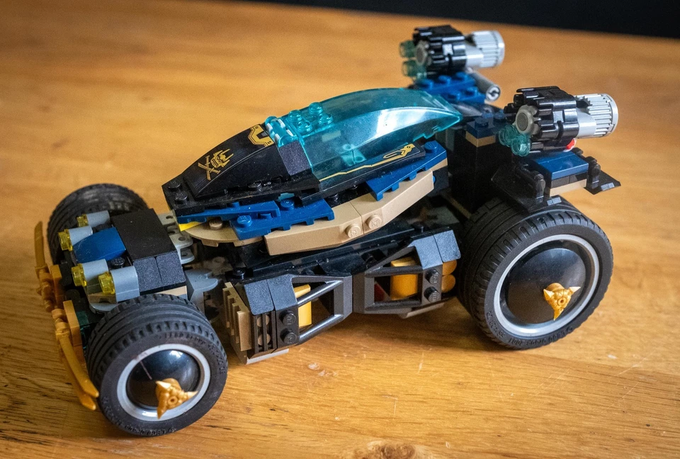 LEGO Ninjago 70625 Samurai VXL, photo 1 of 4