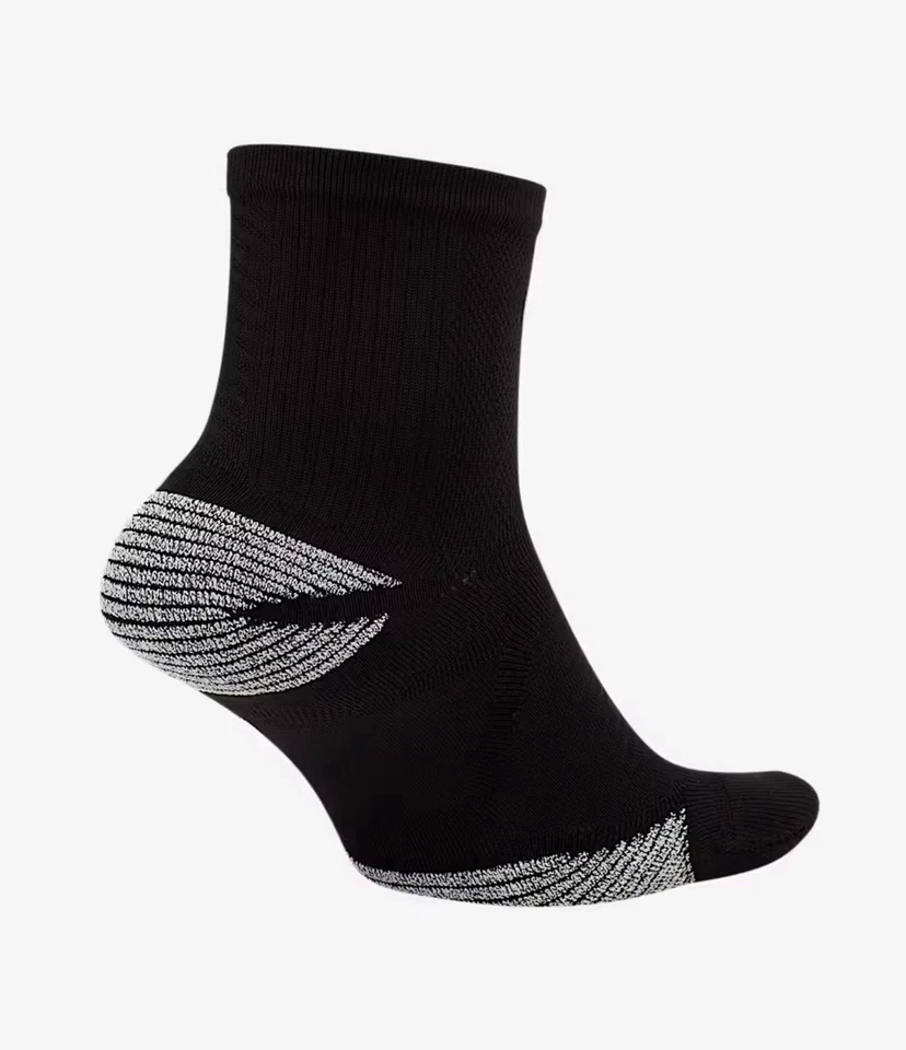 Nike Grip Racing Running Ankle Socks  Gym Training Reflective SK0122-010 UK13-15 - Image 3 of 4