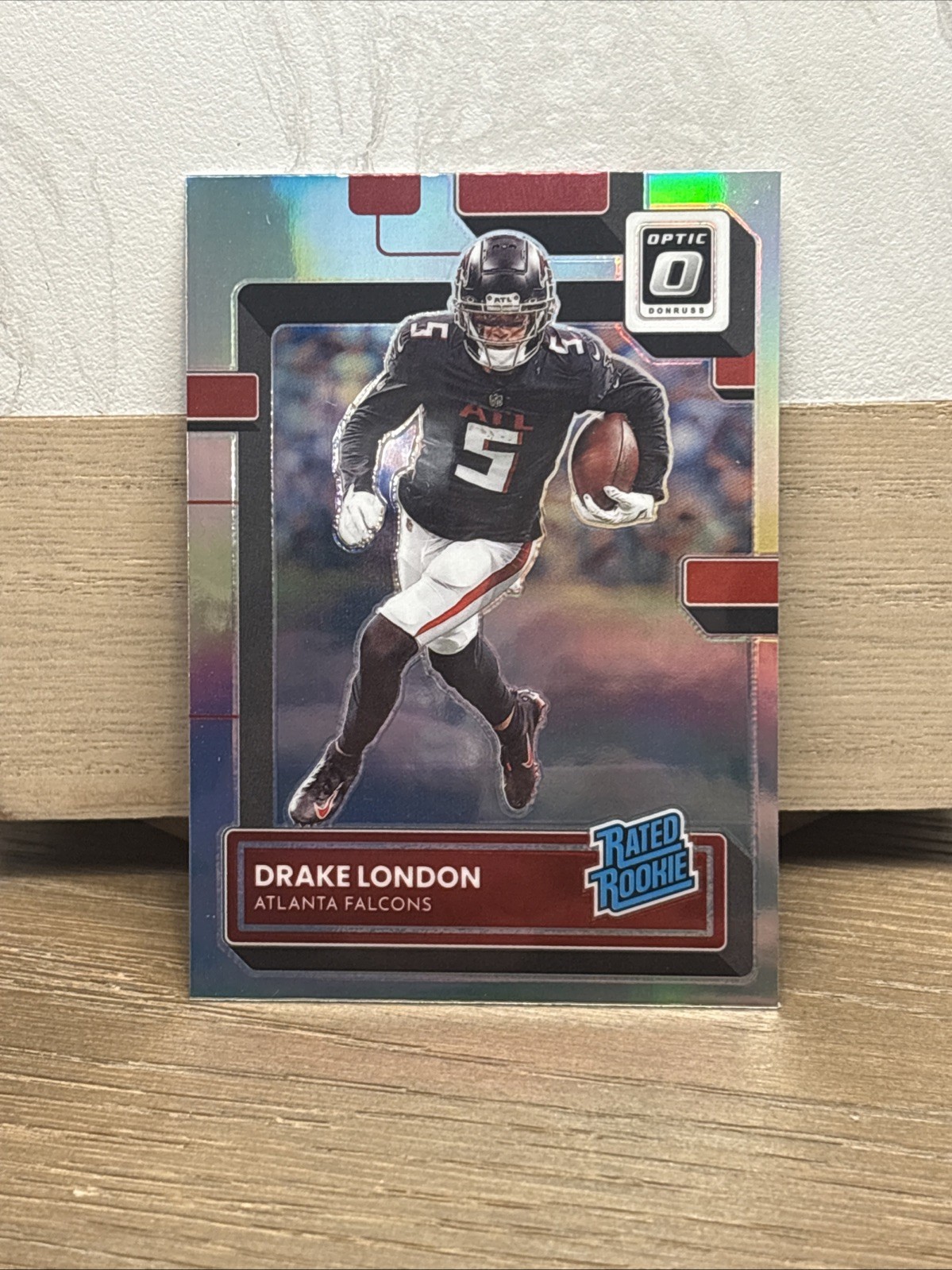 2022 Panini Donruss Optic - Rated Rookie Drake London #207 Holo Prizm (RC)