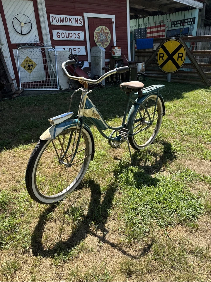 Bicicleta Columbia azul y blanca vintage años 40 50 todas originales para niñas Foto 2 de 4