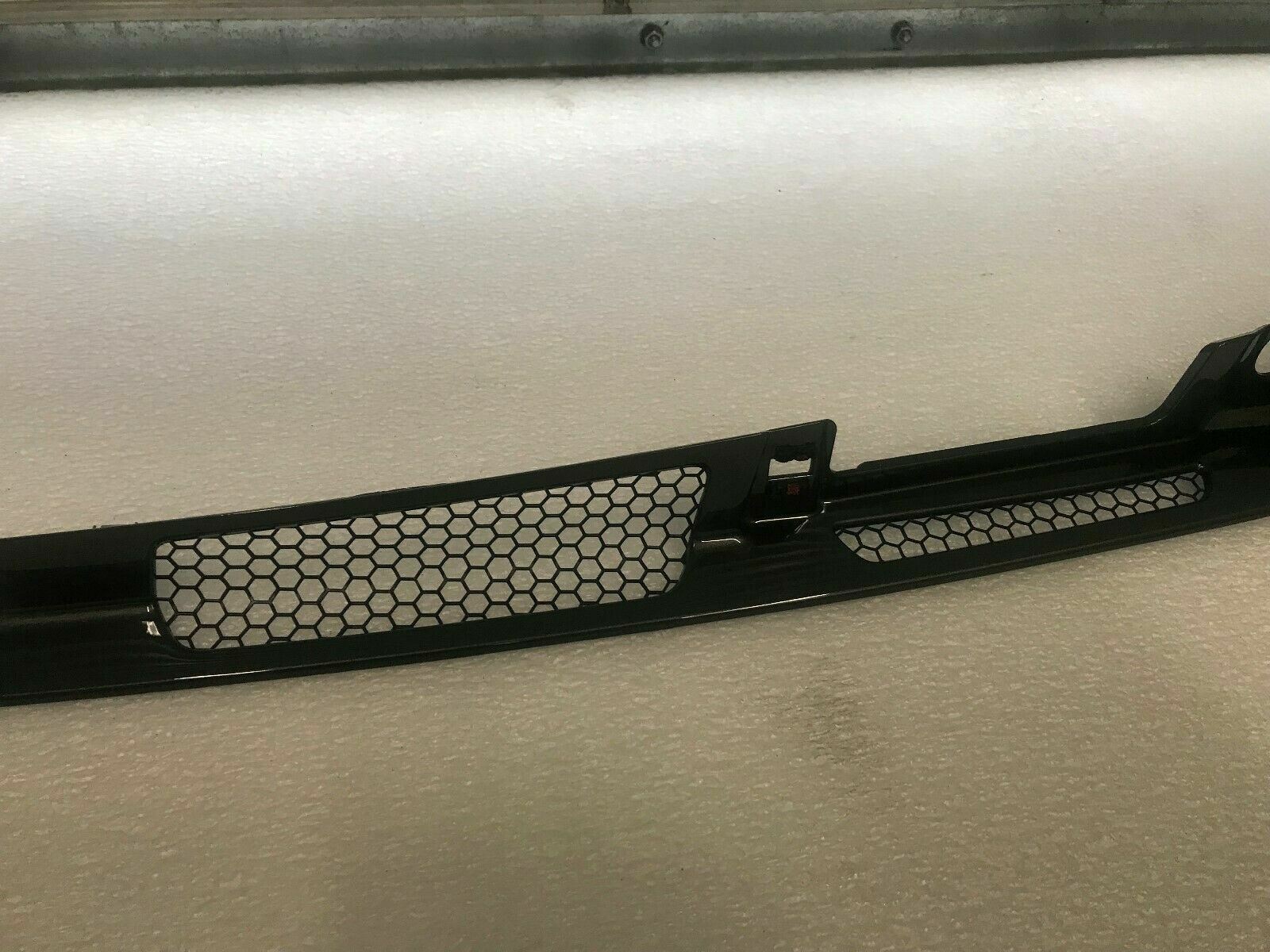 MCLAREN 720S REAR RIGHT PASSENGER SIDE ENGINE BONNET COVER GRILL OEM 14AC597CP