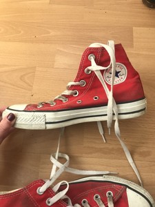 red high top converse size 4