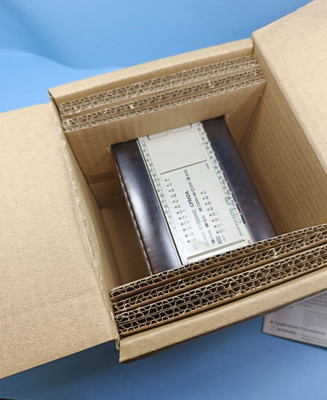 OMRON CPM2A-20CDR-A Sysmac Programmable Controller Module Unit PLC
