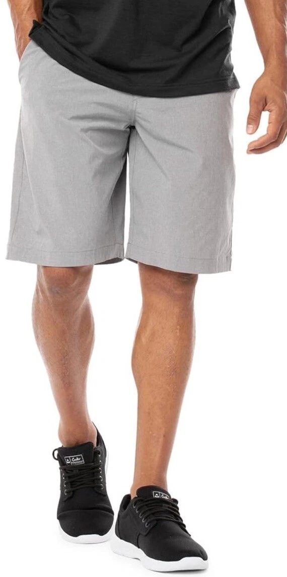 Travis Mathew Men's 10.5" Beck Golf Shorts Size 30 Light Grey