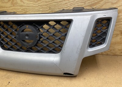 クララ 2009-2013 NISSAN XTERRA FRONT BUMPER GRILLE PLASTIC 62310-ZL00A