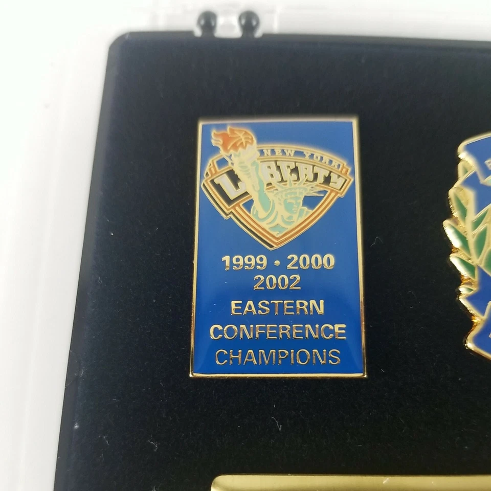 WNBA NY FREEDOM женщин баскетбол 3 коллекционный значок коллекции в футляре - Изображение 2 из 4