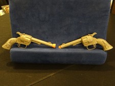 2 VTG SMOKY Small Metal Toy Cowboy Cap Gun 5  Single Shot Western Pistol Ornate