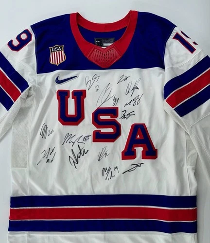 2026 USA GOLD MEDAL HOCKEY TEAM SIGNED JERSEY X13 SIGNATURES BECKETT BAS CERT!