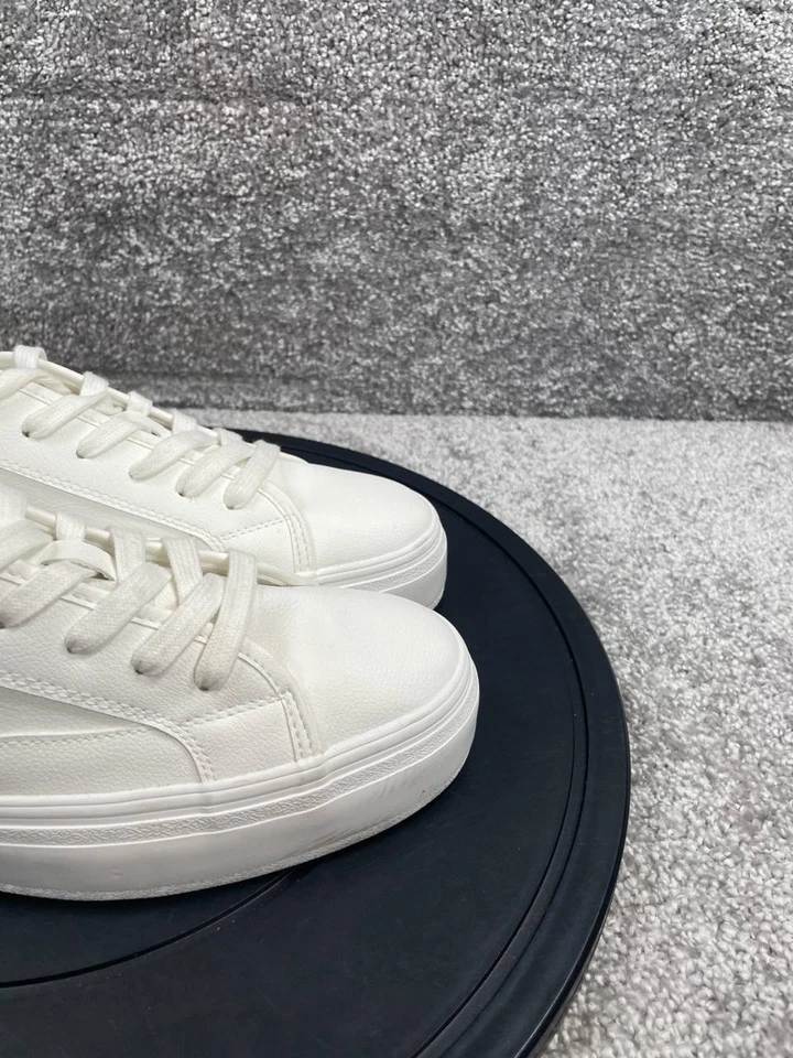Zapatillas deportivas Zara para mujer talla 40 EU 9.5 US blancas texturizadas Foto 2 de 4