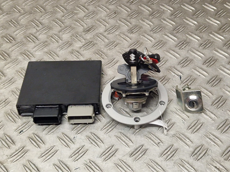 Schlosssatz keys Lockset Schloßsatz CDI Suzuki GSX-S 750 EZ.17 WC50 14371km - Bild 3 von 4