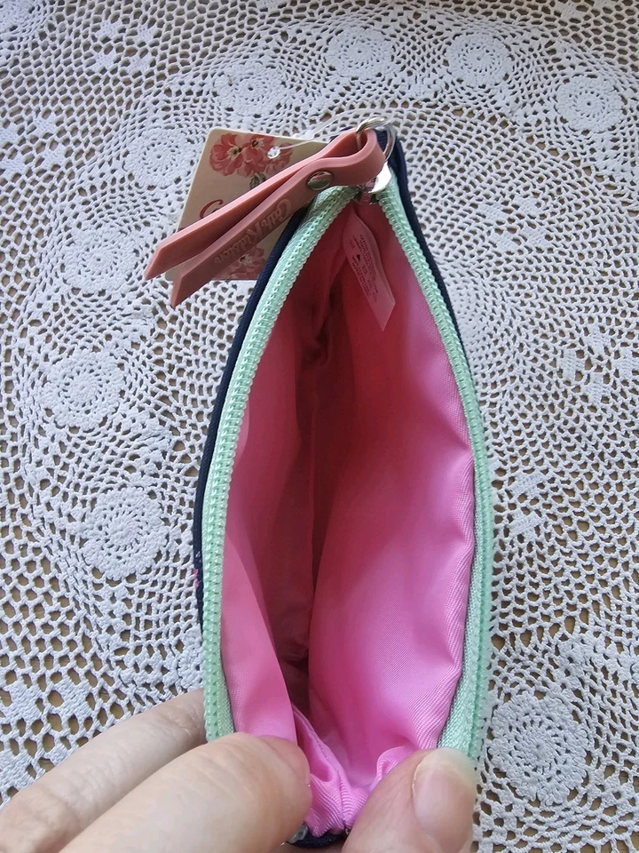 Cath Kidston 神奇 Woodland Voyage 旅行化妆包 — 第 3/4 张图片